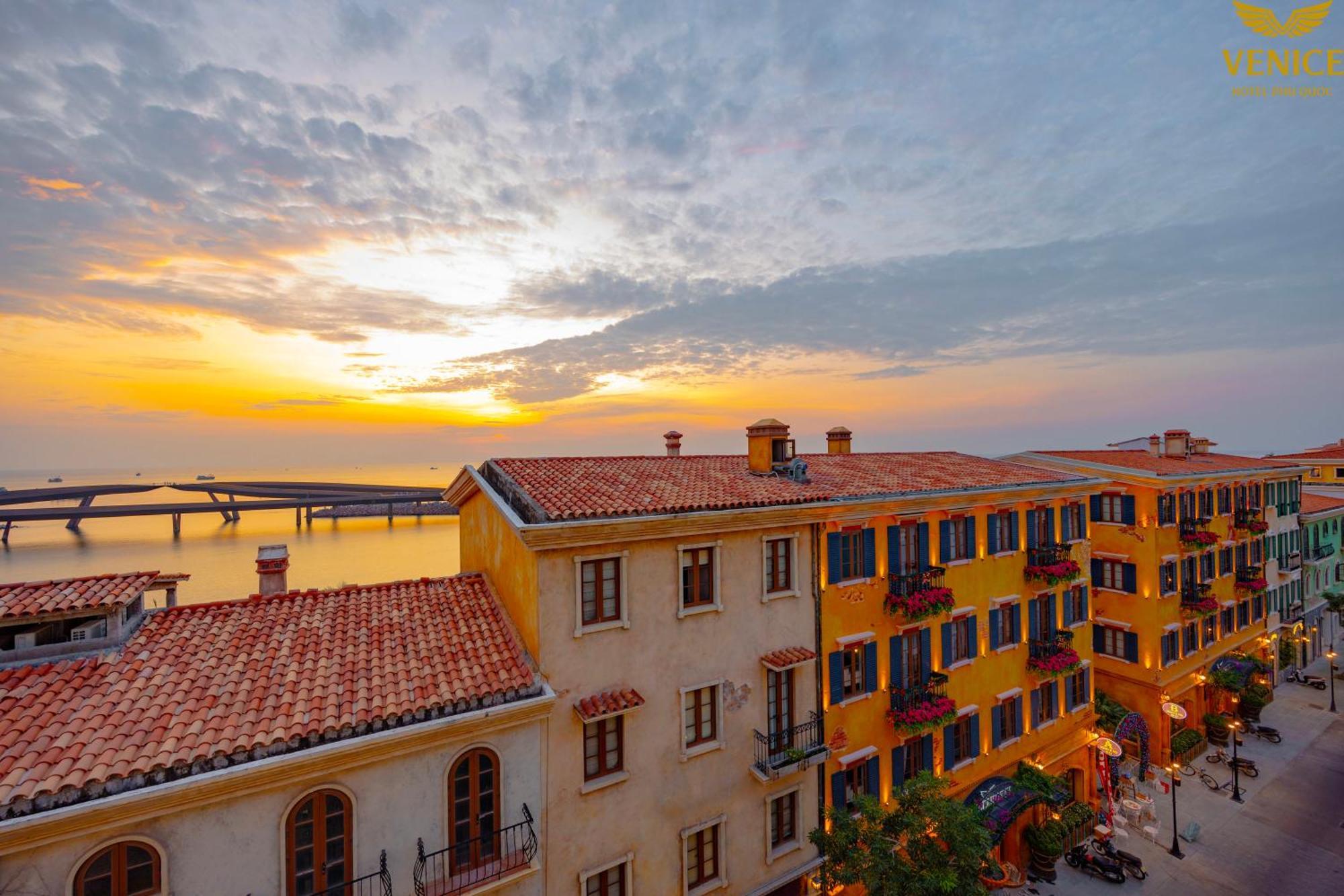 Venice Hotel Phu Quoc - Free Airport Shuttle & Sunset Town Tour Zewnętrze zdjęcie